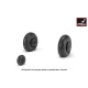 Armory Aw32015 1/32 Iljushin Il-2 Bark Early Type Wheels W/ Weighted Tyres