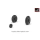 Armory Aw72055 1/72 Iljushin Il-2 Bark Early Type Wheels W/ Weighted Tires
