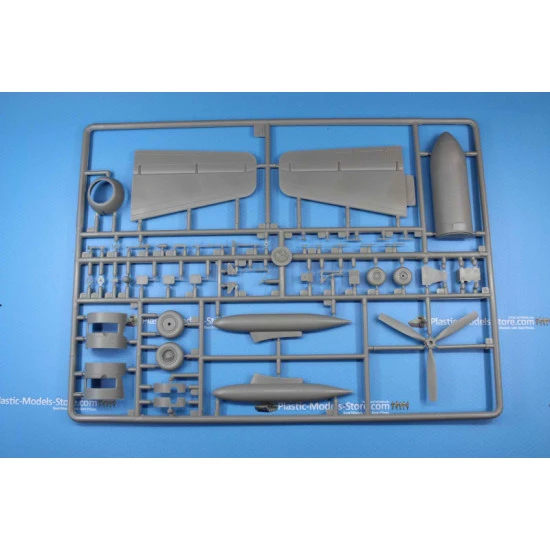 Plastic Model Aircraft Building Kit Fairchild C-123B Provider 1/72 Roden 056