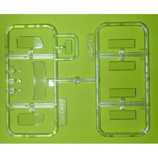 Typ 2,5-32 with shelter, WWII German ambulance 1/35 ICM 35402