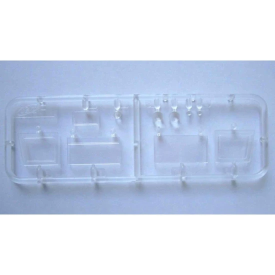 Typ LG3000, WWII German Army truck 1/35 ICM 35405