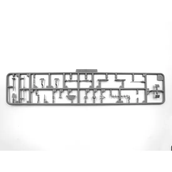 Icm 48298 1/48 Ah 1g Cobra And M8a1 Us Landing Mat Plastic Model Kit