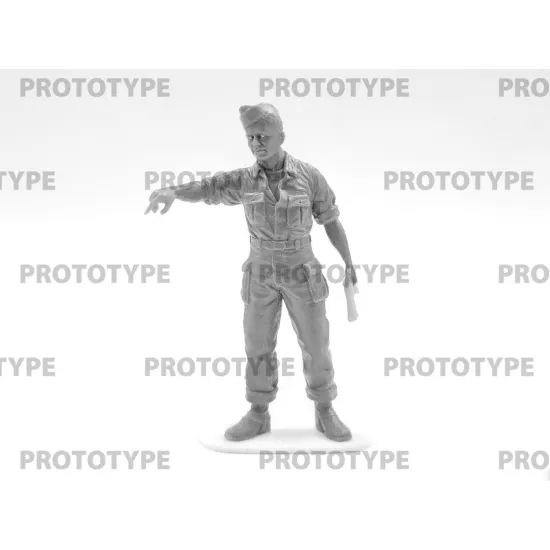 Icm 35619 1/35 Us Field Stove M1937 With Cooks Plastic Figures Kit