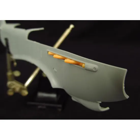 Metallic Details Mdr3249 1/32 Yak-9. Exhausts Icm