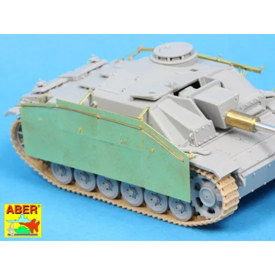 Side skirts for Sturmgeschutz III (Early model) 1/72 Aber 72-A11