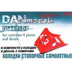 Aircraft chocks 2, 4 pcs + decal 1/48 Dan Models 48504