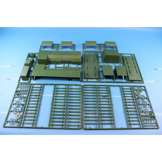 Armored train No1 Krasnoyarec or No2 Yenisei of the 29th division 1/72 UMmT 647