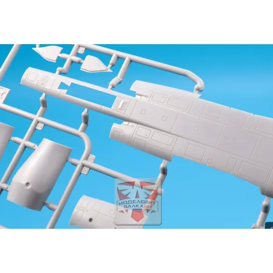 Model Svit 72056 1/72 Mirage G8/01 Experimental Fighter Plastic Model Kit