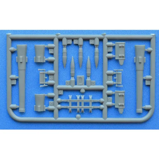 Ace 72599 1/72 B-4 203mm Soviet M/1931 Stalins Sledgehammer Plastic Model Kit