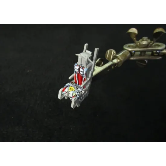 Metallic Details Mdp48022 1/48 B-1b Lancer Seat Belts