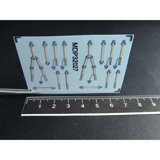 Metallic Details Mdp32027 1/32 Luftwaffe Wwii Aircrew Parachutes