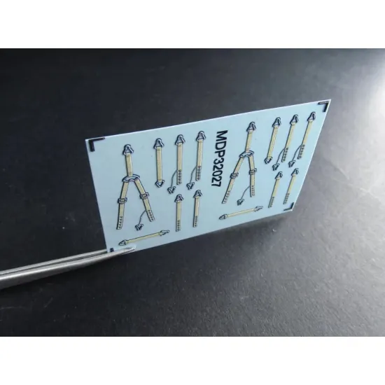 Metallic Details Mdp32027 1/32 Luftwaffe Wwii Aircrew Parachutes