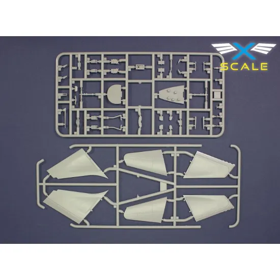 X-scale 144008 1/144 B 707-124 Continental Long-range Narow-body Airliner