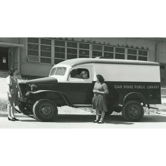 Ace 72597 1/72 Wc-26 1/2 Ton Carryall Truck Plastic Model Kit