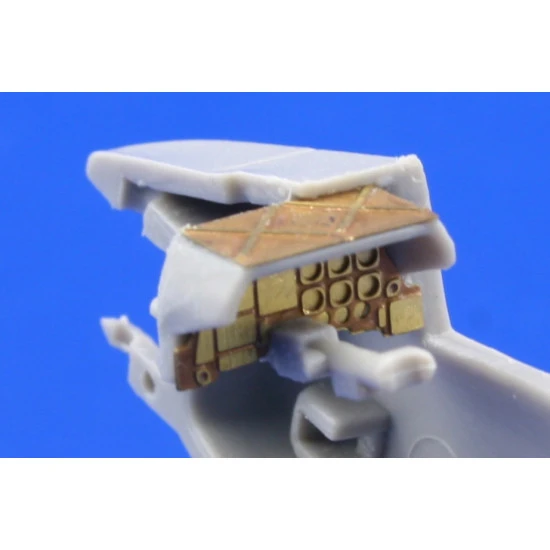 Photoetched set AH-1S Color, for HobbyBoss kit 1/72 Eduard SS334