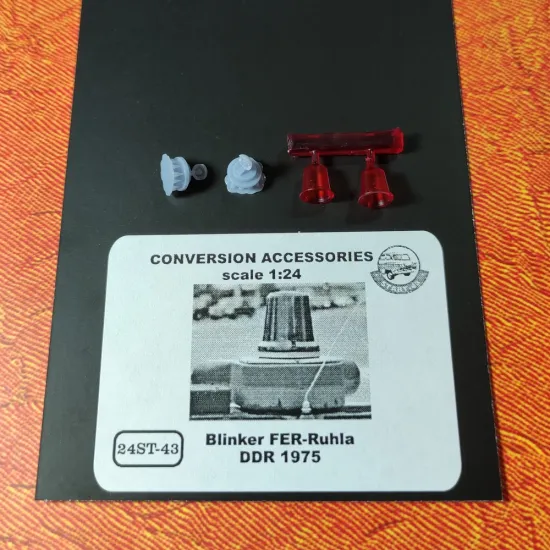 Start-43 St43r 1/24 Red Blinker Fer-ruhla Ddr 1975 2pcs
