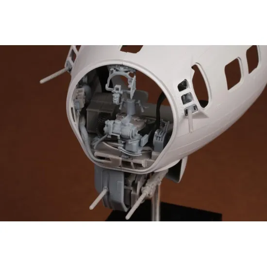 Sbs Rf-32001 1/32 B-17g Bombardier Position Chin Turret Interior Upgrade Set