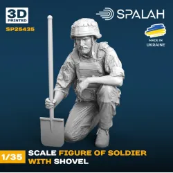 Spalah 25435 1/35 Figure Soldier With A Shovel Resin Model