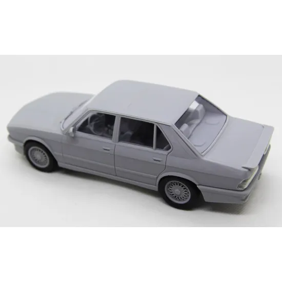Diolex Dp24036 1/24 3d Print Resin Kit Bmw M5 E28