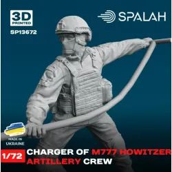 Spalah 13672 1/72 Figure Charger Of M777 Howitzer Model Kit
