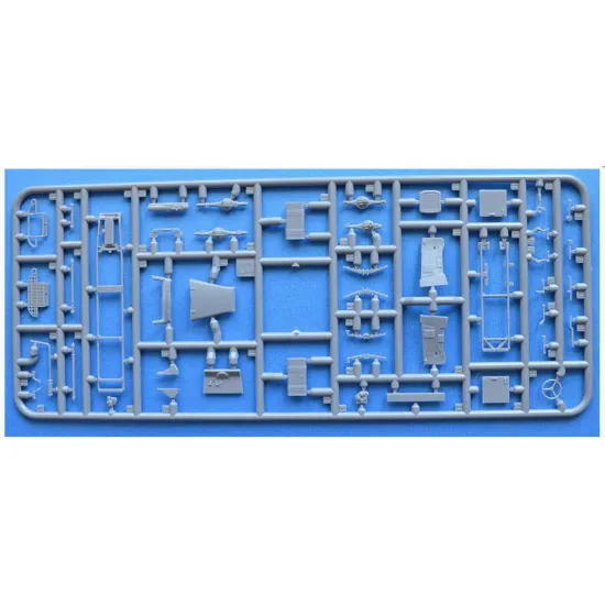 Ace 72600 1/72 Us G7106 1/5t 4/4 Cargo/Dump Truck Plastic Model Kit