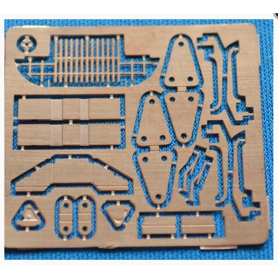 Ace 72600 1/72 Us G7106 1/5t 4/4 Cargo/Dump Truck Plastic Model Kit