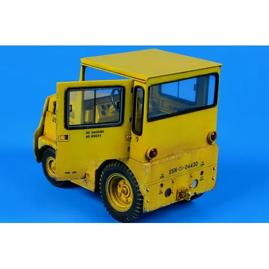 Aerobonus 320045 1/32 United Tractor Gc340/Sm-340 Us Navy/Dla With Cab