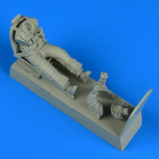 Aerobonus 320109 1/32 Usaf Pilot With Seat For A-1h Skyraider Zoukei/Trumpeter