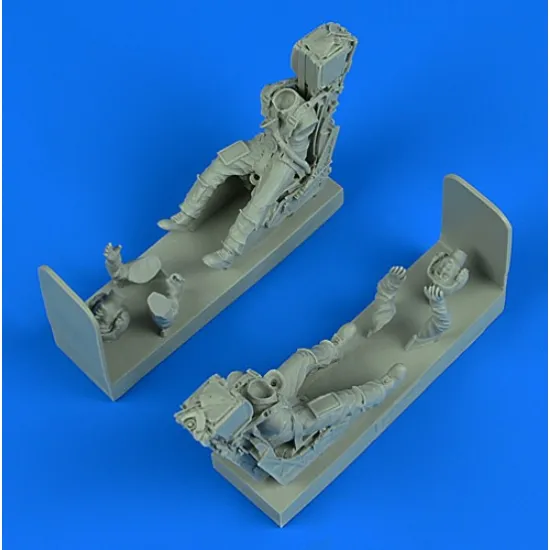 Aerobonus 320145 1/32 German Luftwaffe Pilot And Opertor With Ej. Seats For Panavia Tornado Ids/Ecr