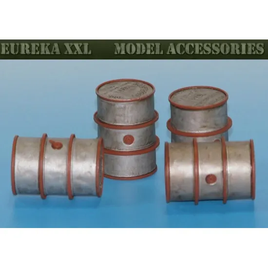 Eureka E-012 1/35 German 200 L Fuel Drums Set 2 4 Pcs Resin