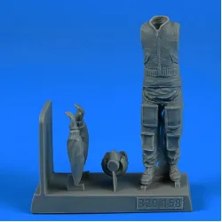 Aerobonus 320158 1/32 Nato Combat Pilot Resin Kit
