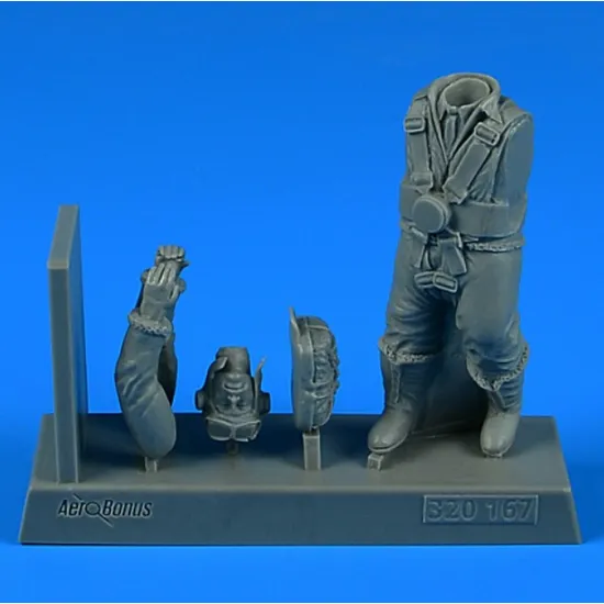 Aerobonus 320167 1/32 Raf Wwii Bomber Pilot With Parachute Resin Kit
