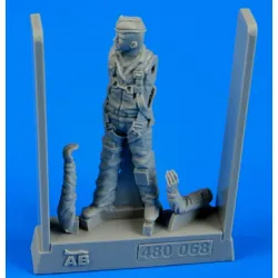 Aerobonus 480068 1/48 U.s.a.f. Fighter Pilot Vietnam War 1960 - 1975 Resin Kit