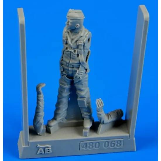Aerobonus 480068 1/48 U.s.a.f. Fighter Pilot Vietnam War 1960 - 1975 Resin Kit