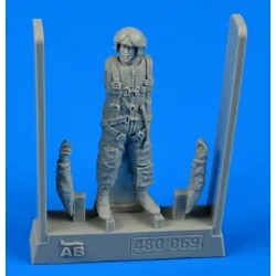 Aerobonus 480069 1/48 Soviet Naval Air Force Pilot Av-mf 1975 - 1983 Resin Kit