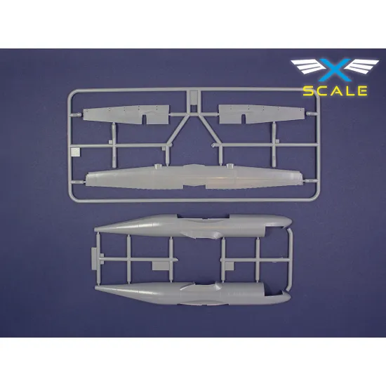 X-scale 144009 1/144 Atr-42-300 American Eagle Turboprop Regional Airliner