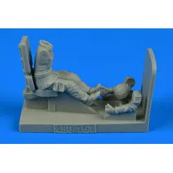 Aerobonus 480161 1/48 Modern British Army Driver For Bae Warrior For Airfix