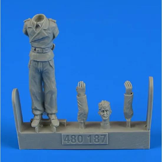 Aerobonus 480187 1/48 German Wwii Tank Crew Trooper D Resin Kit