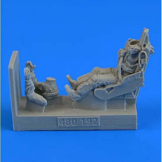 Aerobonus 480192 1/48 Usaf Fighter Pilot For F-5a/C With Ejection Seat Resin Kit
