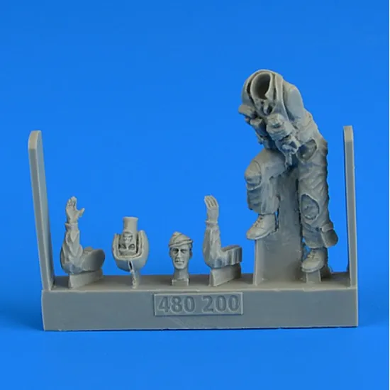 Aerobonus 480200 1/48 Usaf Fighter Pilot On The Ladder Resin Kit