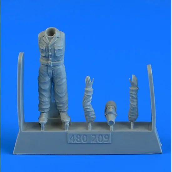 Aerobonus 480209 1/48 Usaaf Wwii Aircraft Mechanic Resin Kit