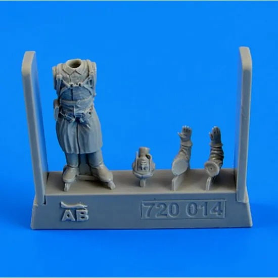 Aerobonus 720014 1/72 Russian Pilot Wwii Resin Kit