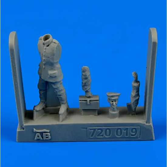 Aerobonus 720019 1/72 German And Austro-hungarian Aircraft Mechanic Wwi 1914-1918 Part 4