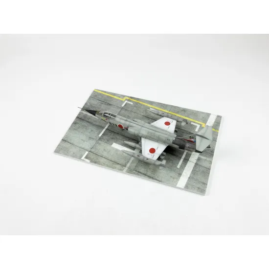 Red Fox Db-72013 1/72 3d Diorama Base Modern Nato Airfield Type 1 250x160mm