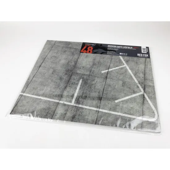 Red Fox Db-48004 1/48 3d Diorama Base Modern Nato Airfield Type 5 380x320mm