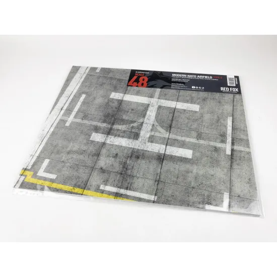 Red Fox Db-48010 1/48 3d Diorama Base Modern Nato Airfield Type 8 380x320mm