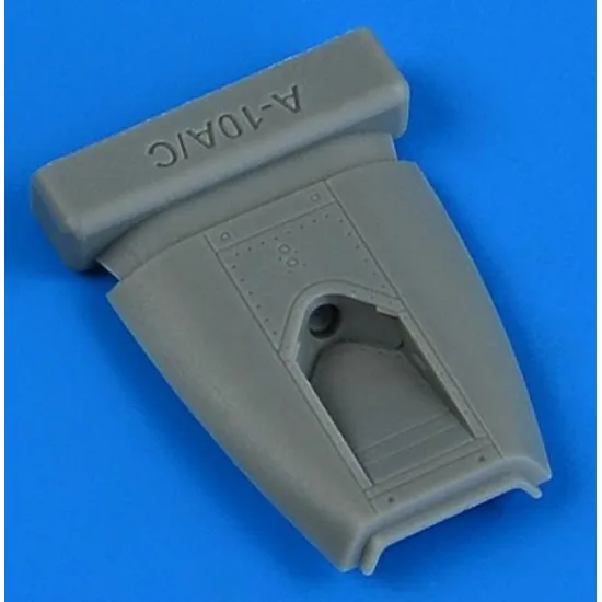 Quickboost 72706 1/72 A-10a/C Thunderbolt Ii Opened Fuel Access Panel Early V Accessories Kit