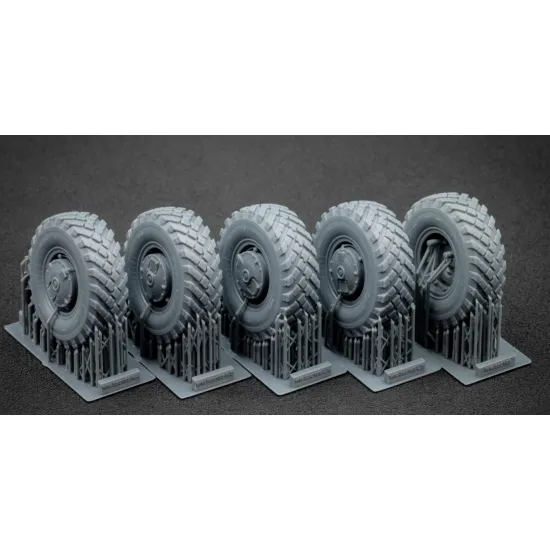 Scalex Wm-35015s 1/35 Gaz Tiger V1 Sagged Wheel Set For Meng