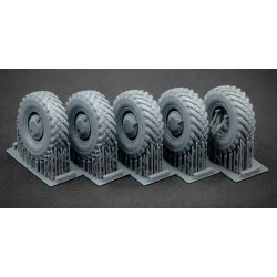 Scalex Wm-35016 1/35 Gaz Tiger V2 With Shield Ordinary Wheel Set For Meng