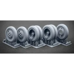Scalex Ww-35002s 1/35 Zis-5 Sagged Wheel Set For Hobbyboss